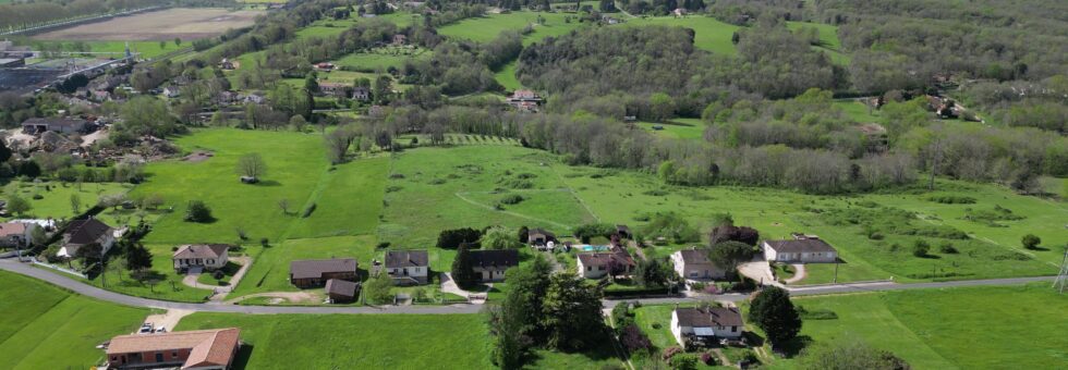 Un centre de loisirs dans une école fermée à Sauveboeuf.